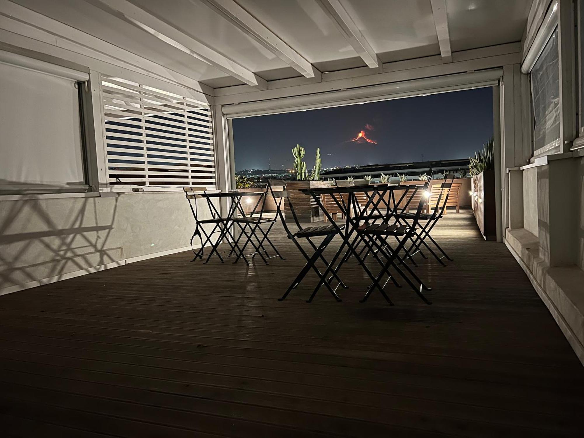 Terrazza Sangiuliano Bed & Breakfast Catania Exterior photo