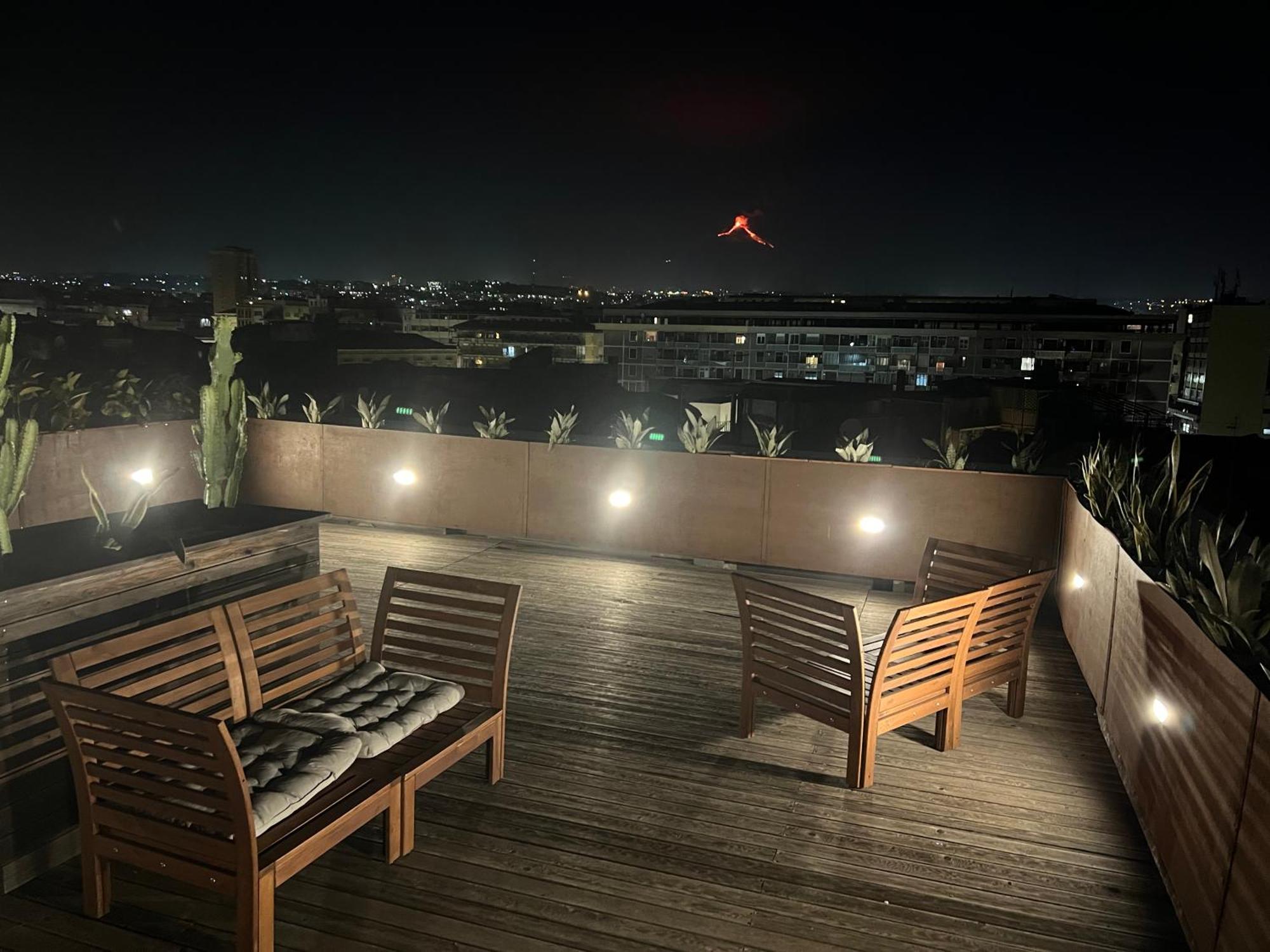 Terrazza Sangiuliano Bed & Breakfast Catania Exterior photo