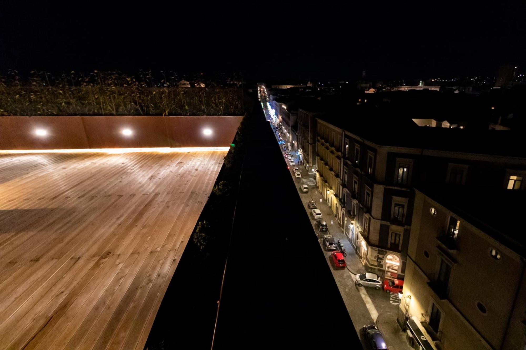 Terrazza Sangiuliano Bed & Breakfast Catania Exterior photo